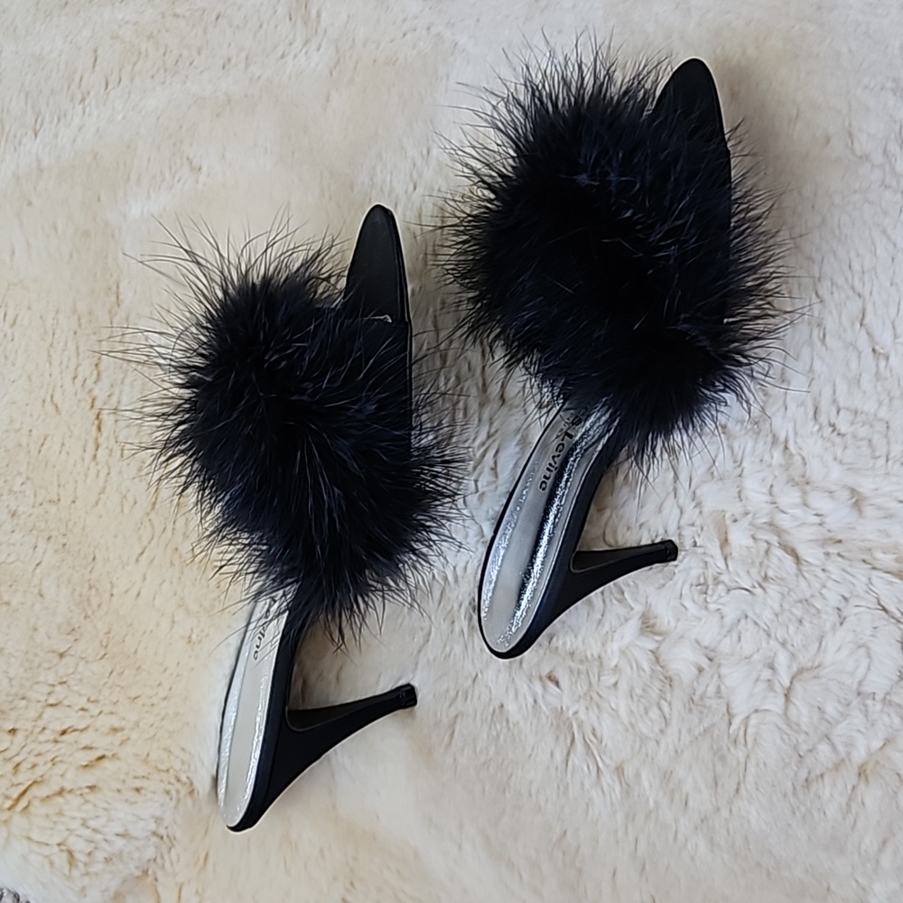 Vintage Jacques Levine Black Satin + Feather Mules - Picture 4 of 7
